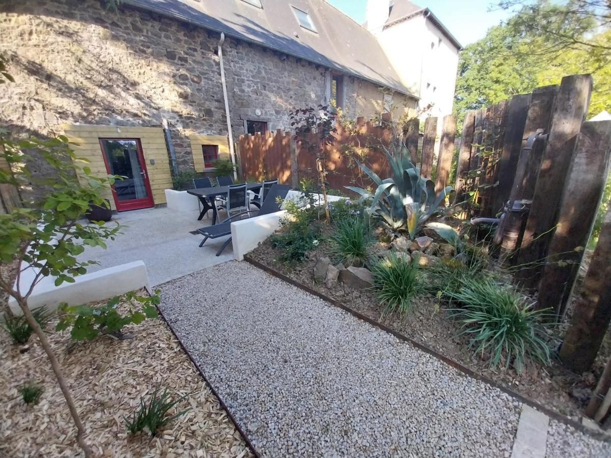 Studio Meuble Avec Terrasse Axe Rennes Saint Malo La Baussaine 外观 照片