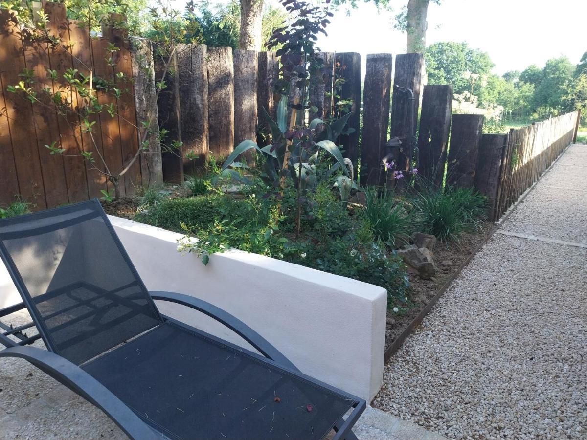 Studio Meuble Avec Terrasse Axe Rennes Saint Malo La Baussaine 外观 照片